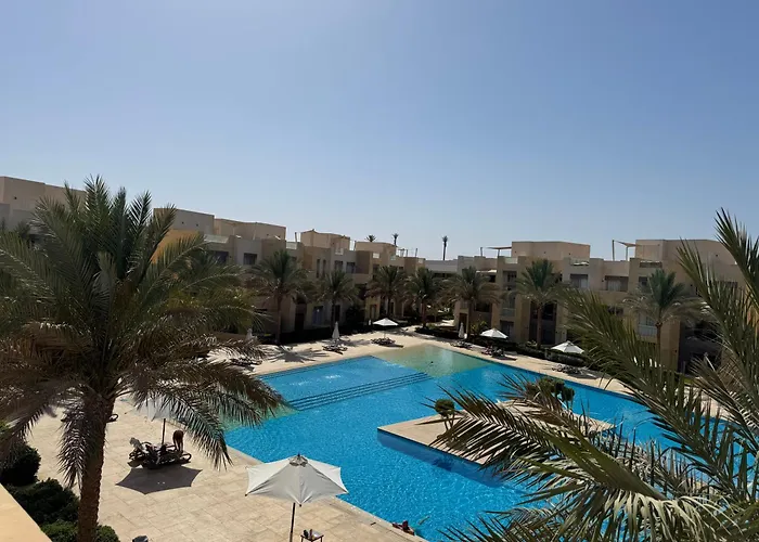 Mangroovy 2 Bedrooms Penthouse With Rooftop Elgouna شقة *