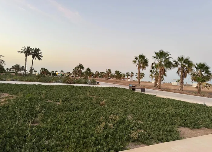 Mangroovy 2 Bedrooms Penthouse With Rooftop Elgouna