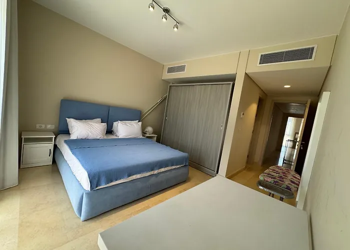 Mangroovy 2 Bedrooms Penthouse With Rooftop Elgouna *