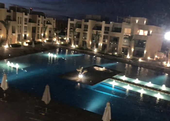 Mangroovy 2 Bedrooms Penthouse With Rooftop Elgouna شقة الغردقة